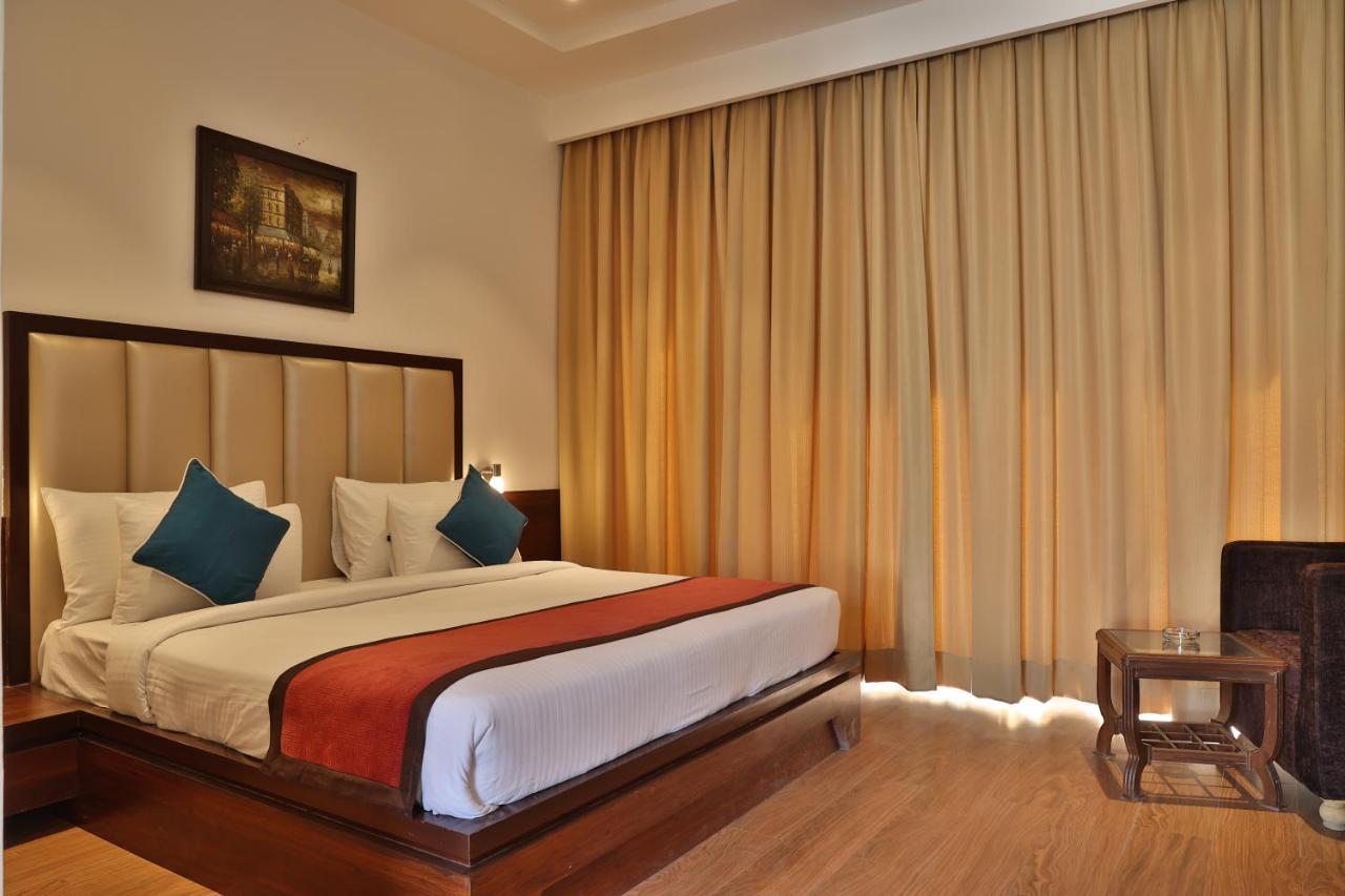 Mannat Resort Paota Prāgpura Exterior foto